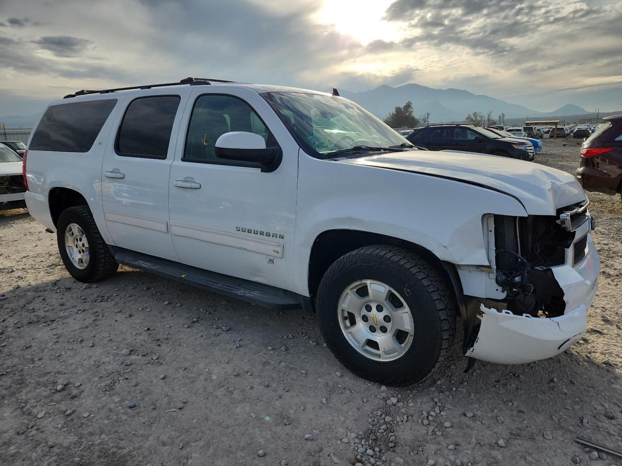 2011 Chevrolet Suburban K1500 Lt - Image 4