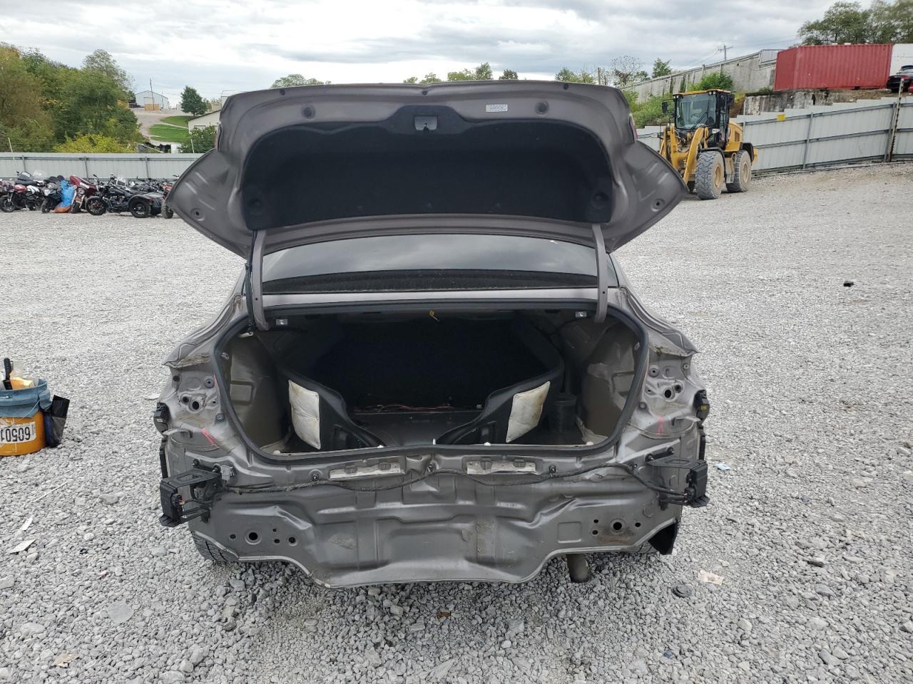 2023 Hyundai Elantra Se - Image 6