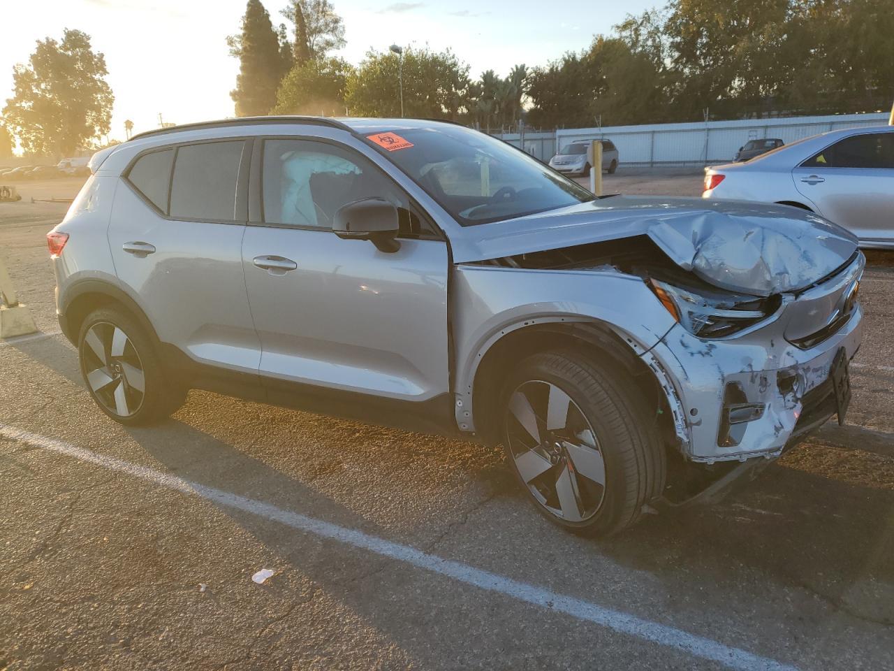 2024 Volvo Xc40 Recharge Plus - Фото 4