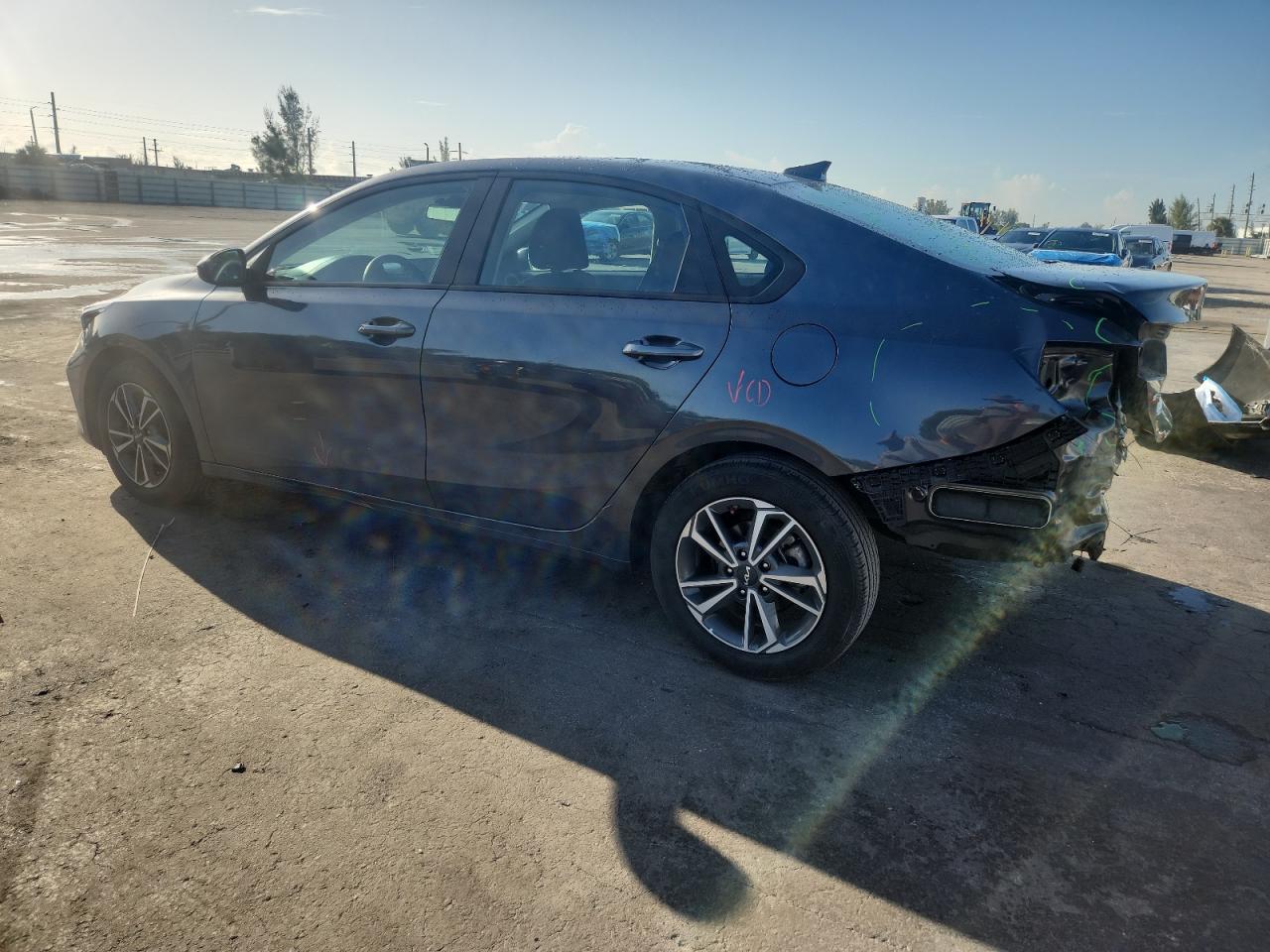 2023 Kia Forte Lx - Фото 2