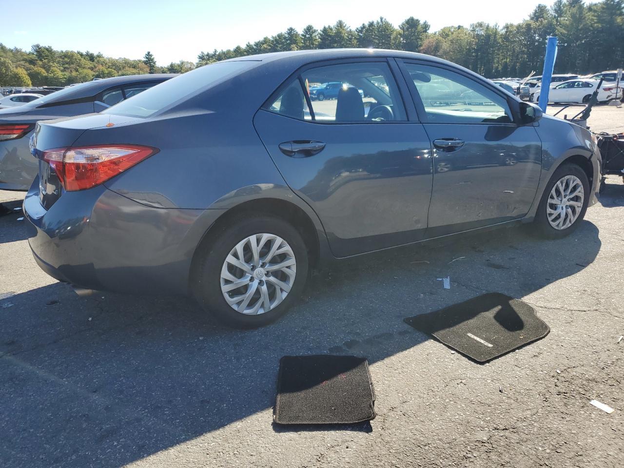 2017 Toyota Corolla L - Фото 3