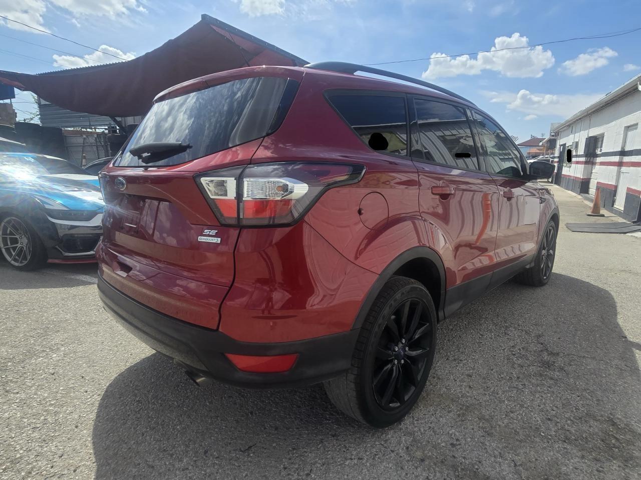 2018 Ford Escape Se - Фото 4