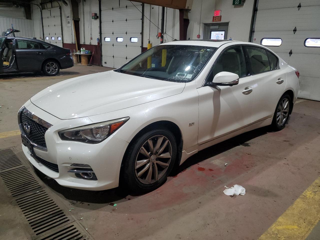 2017 Infiniti Q50 Premium