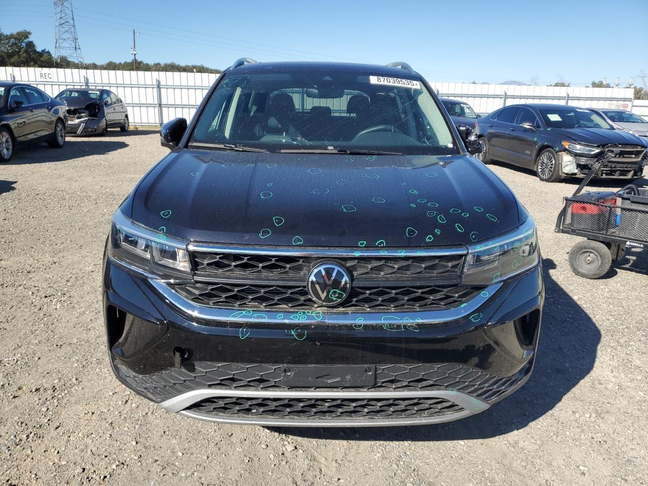 2024 Volkswagen Taos Se - Фото 5