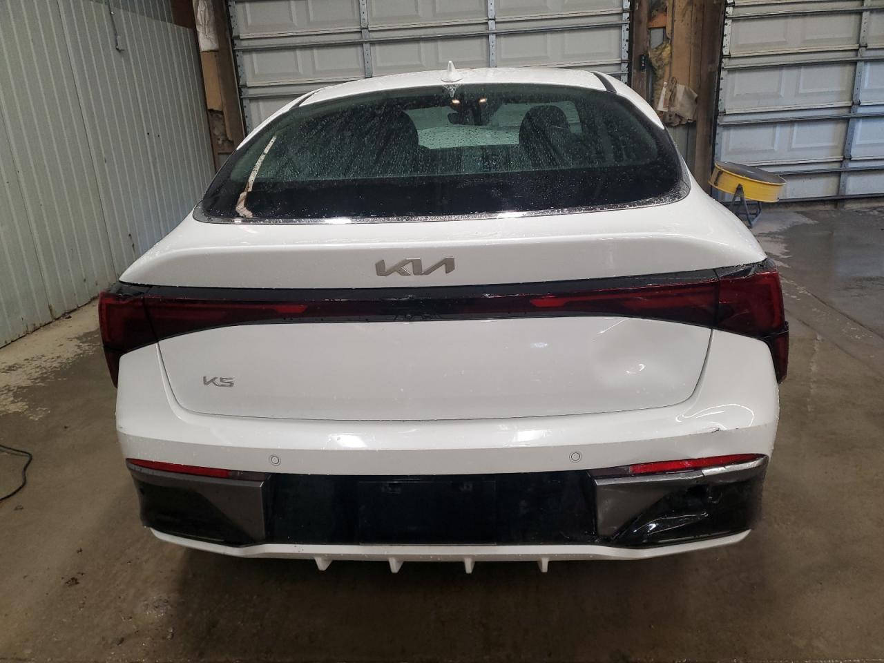 2025 Kia K5 Lxs - Image 6