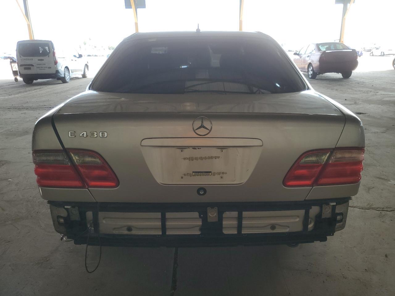 2001 Mercedes-Benz E 430 - Фото 6