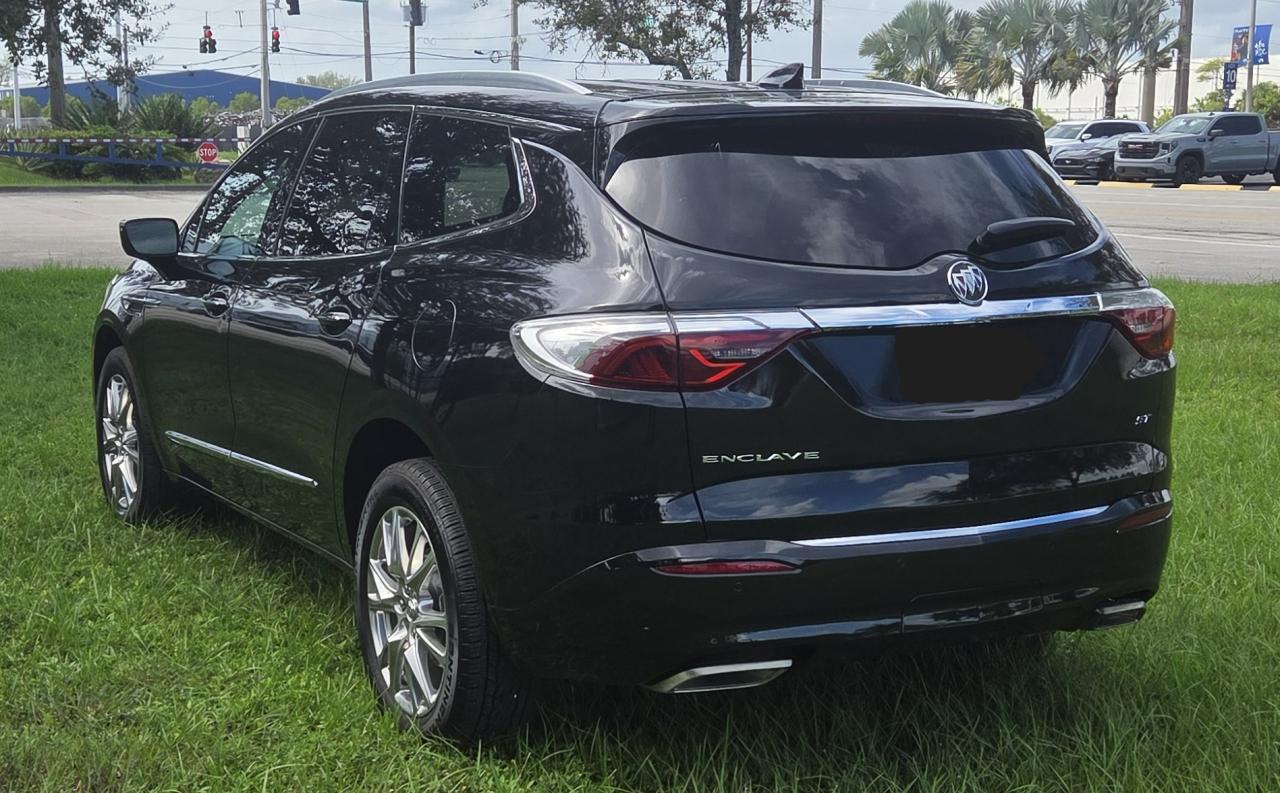 2023 Buick Enclave Essence - Фото 2