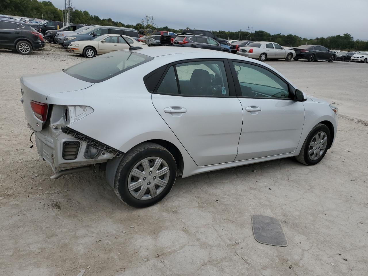 2021 Kia Rio Lx - Фото 3