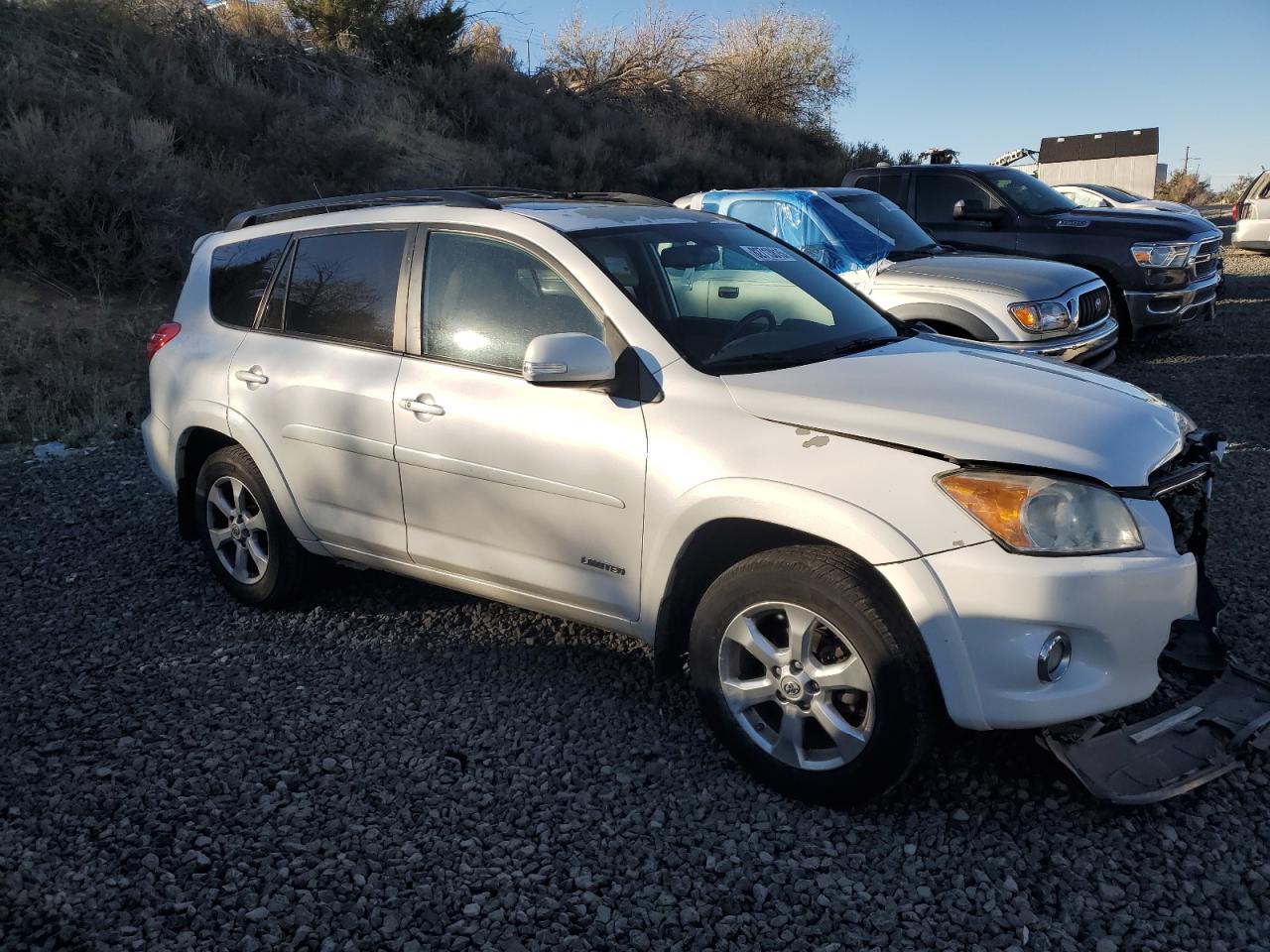 2011 Toyota Rav4 Limited - Фото 4