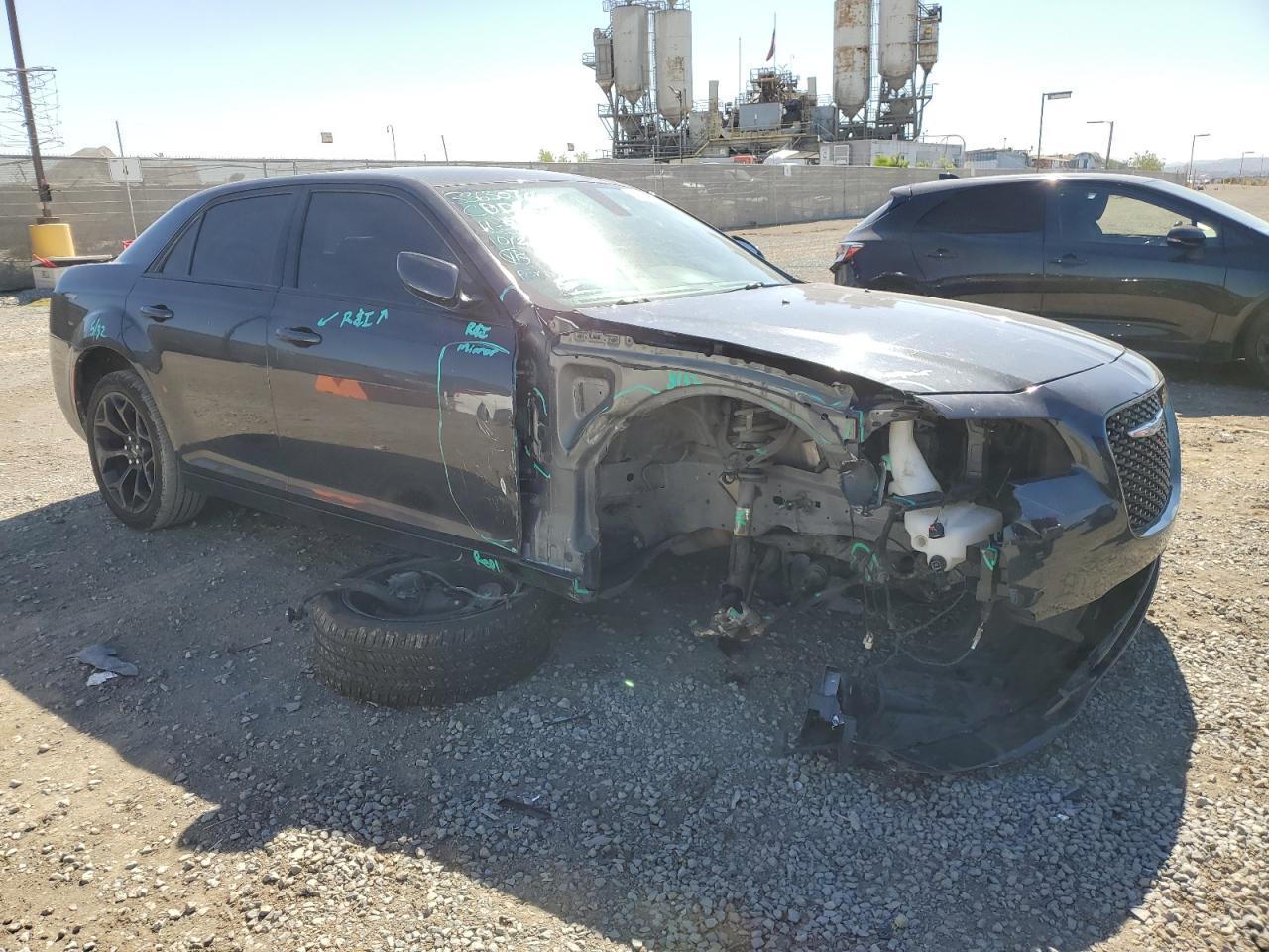 2019 Chrysler 300 S - Image 4