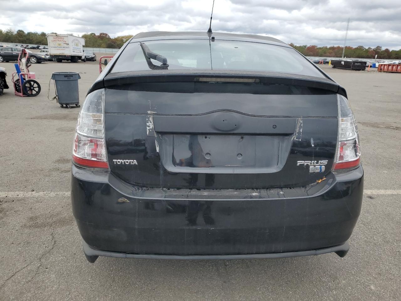 2005 Toyota Prius - Image 6