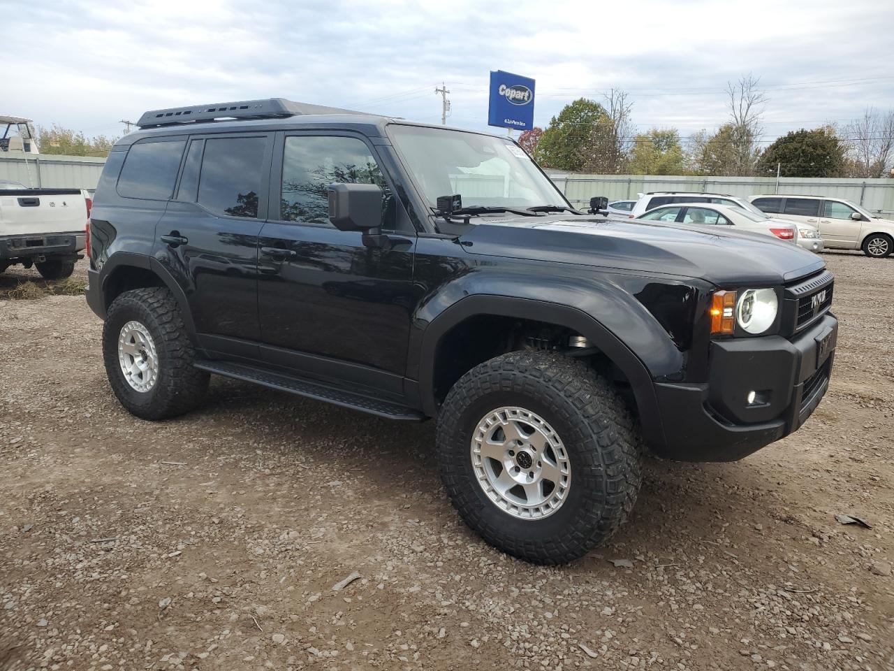 2025 Toyota Land Cruiser Base - Фото 4