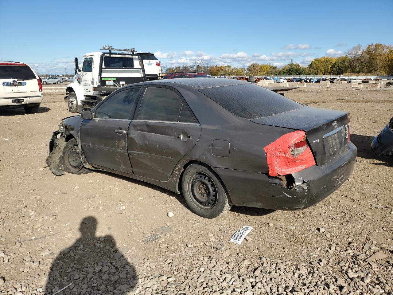 2004 Toyota Camry Le - Фото 2