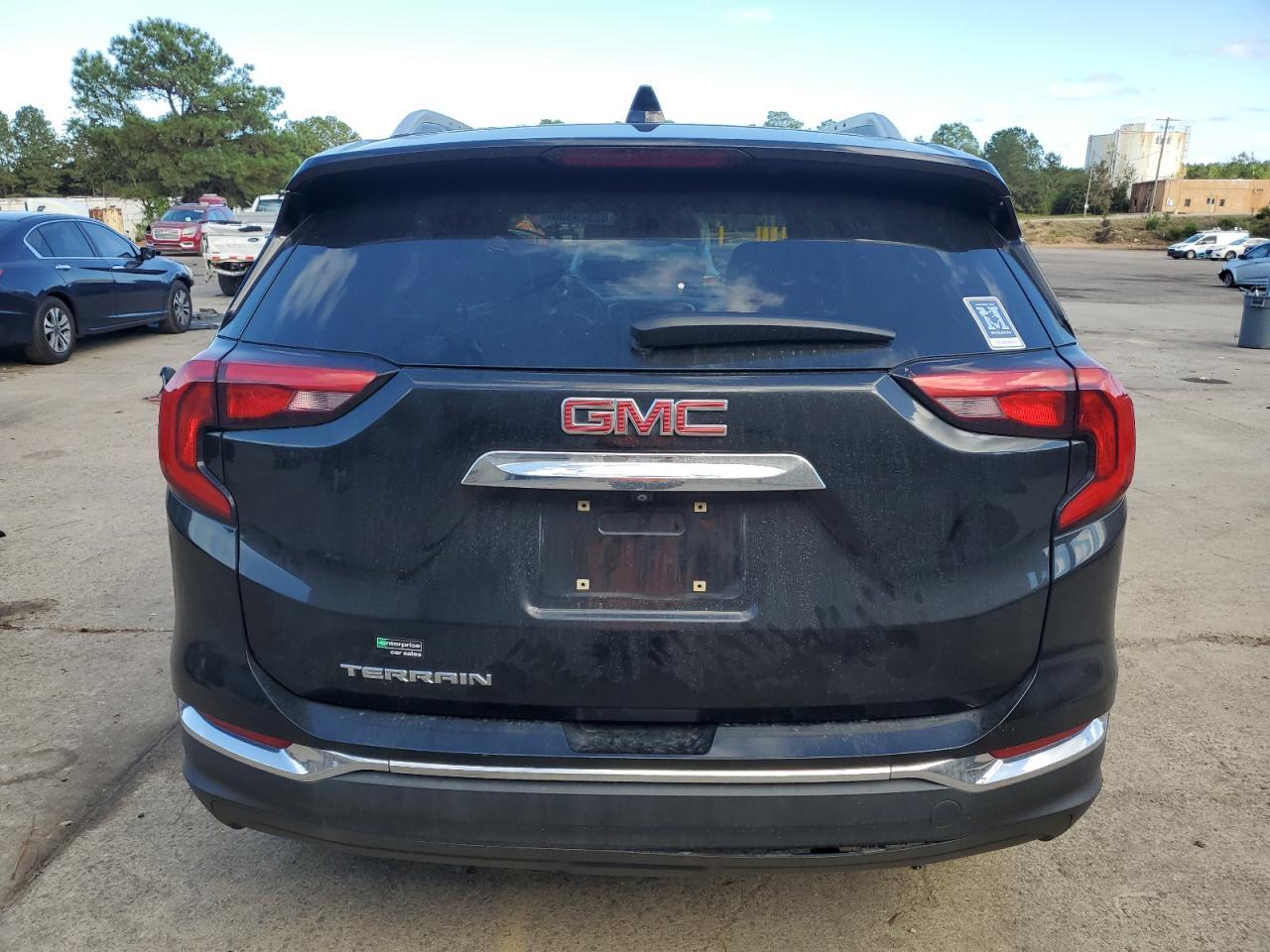 2020 GMC Terrain Slt - Image 6