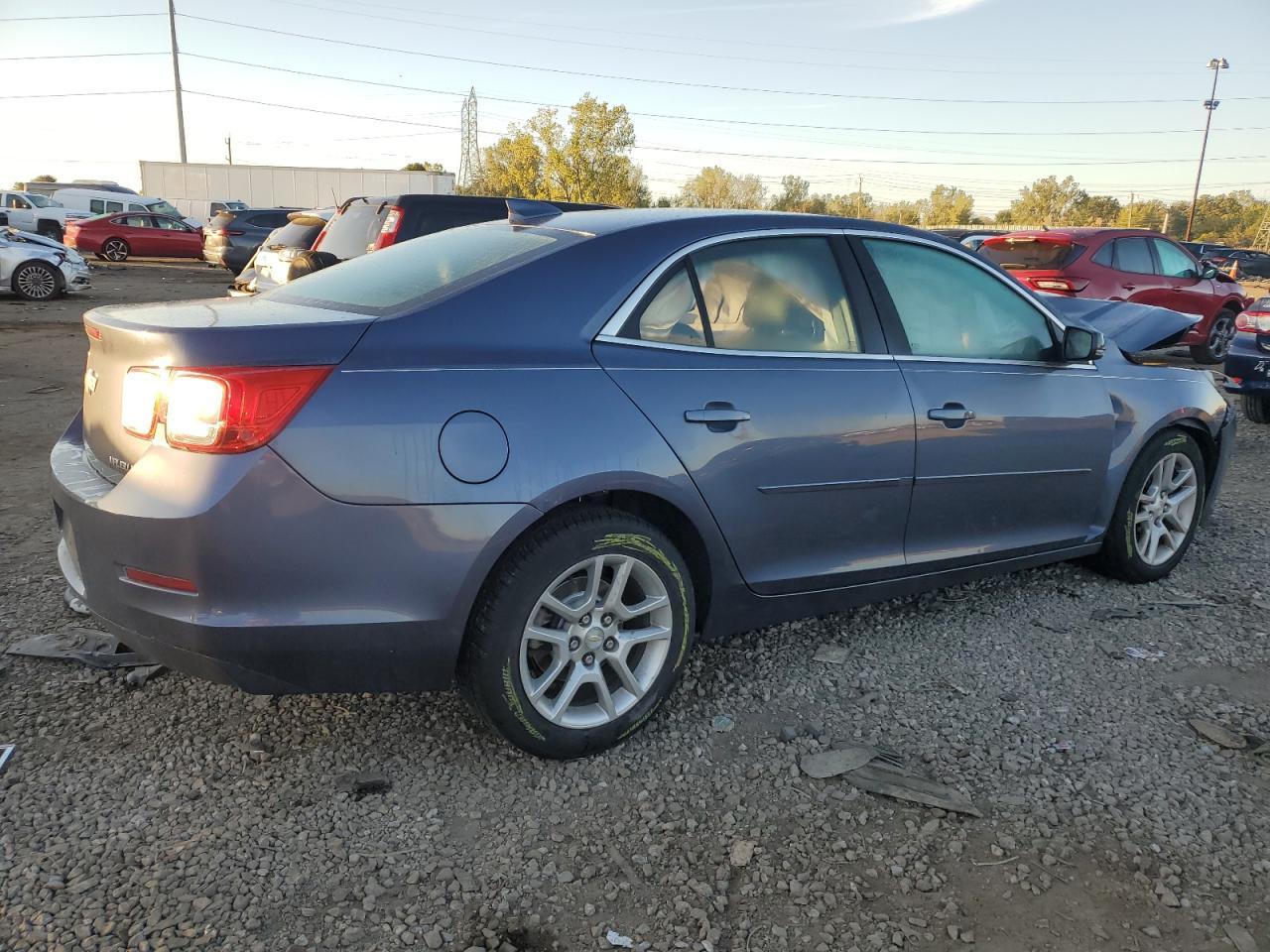 2015 Chevrolet Malibu 1Lt - Image 3