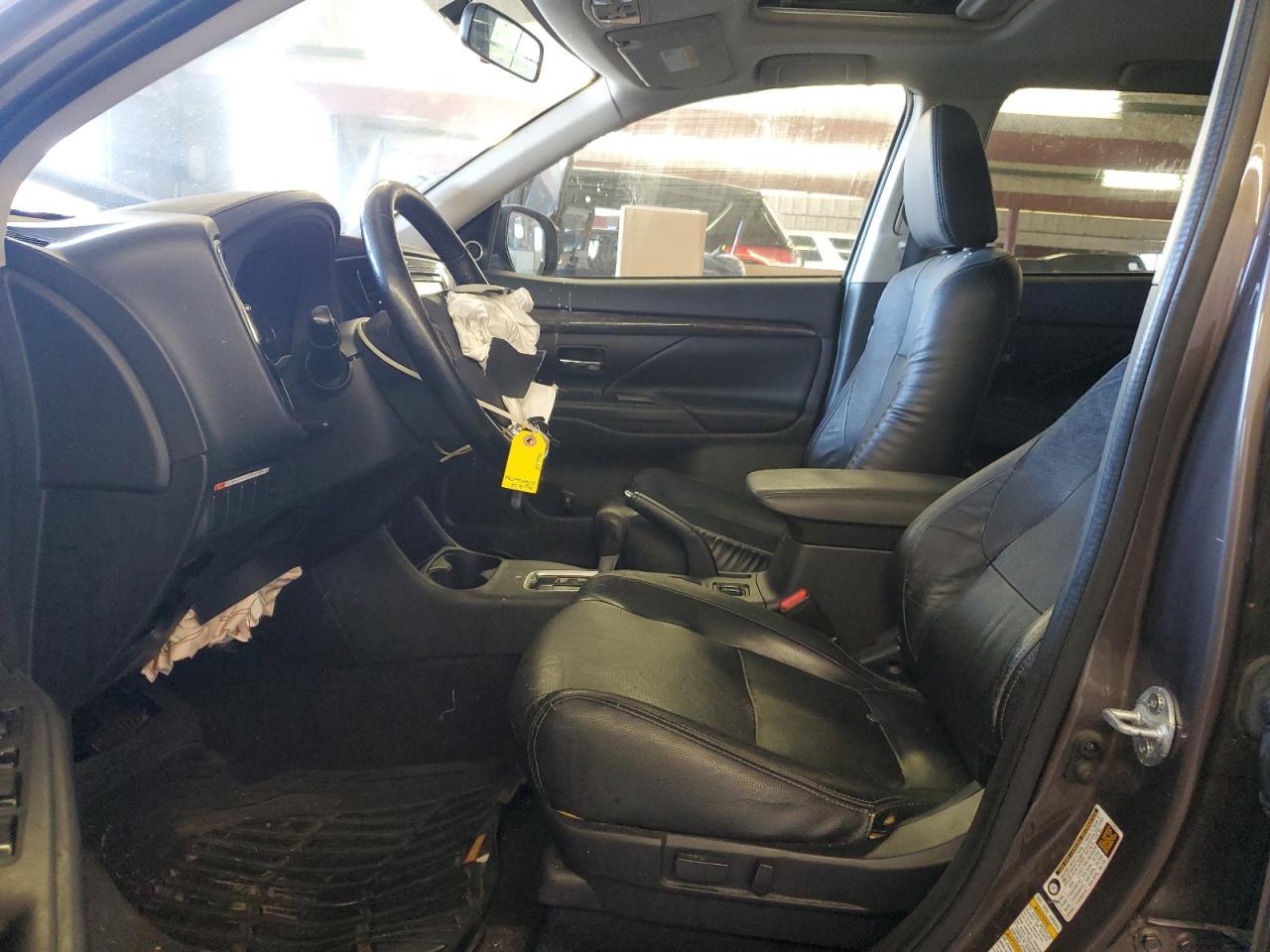 2016 Mitsubishi Outlander Se - Image 7