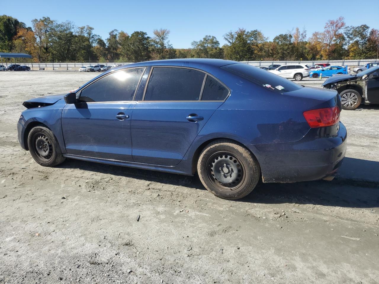 2014 Volkswagen Jetta Base - Фото 2