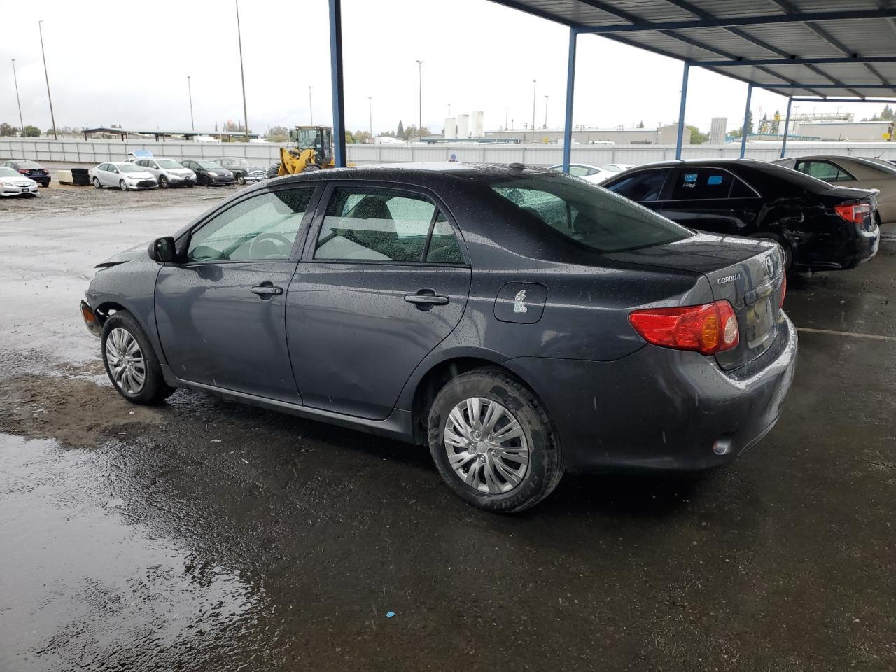 2009 Toyota Corolla Base - Фото 2