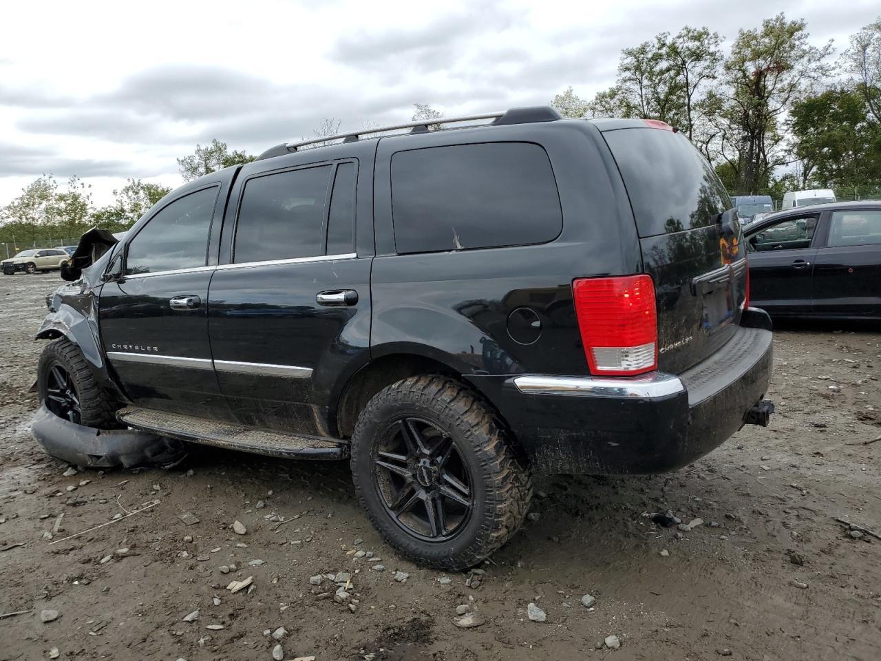 2009 Chrysler Aspen Limited - Фото 2