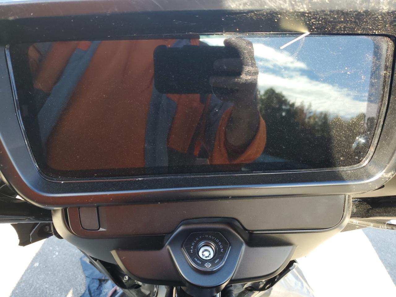 2024 Harley-Davidson Flhx - Фото 7