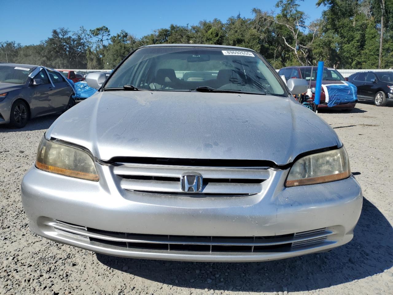 2002 Honda Accord Lx - Фото 5