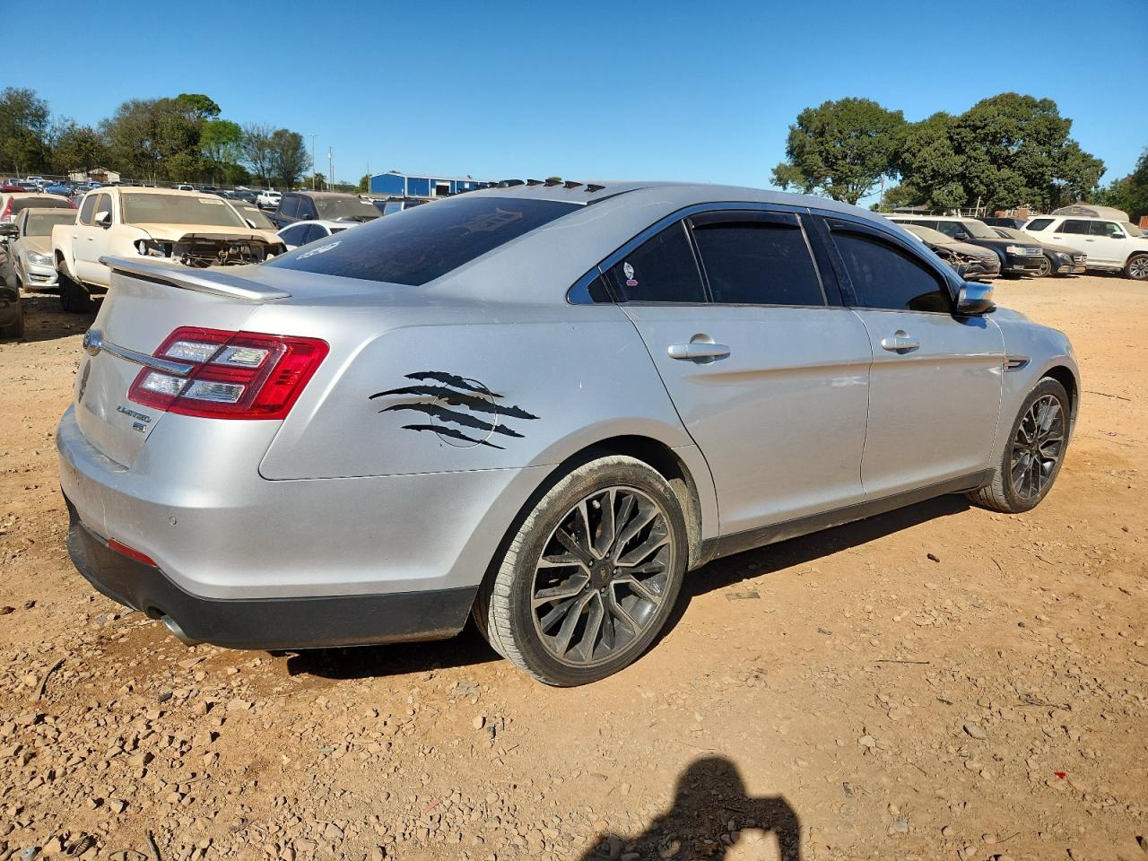 2019 Ford Taurus Limited - Фото 3