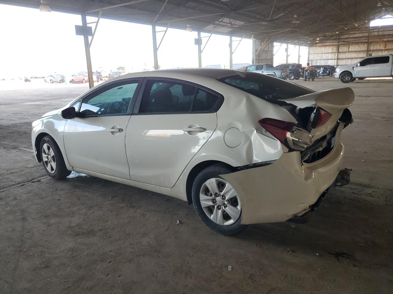 2017 Kia Forte Lx - Image 2