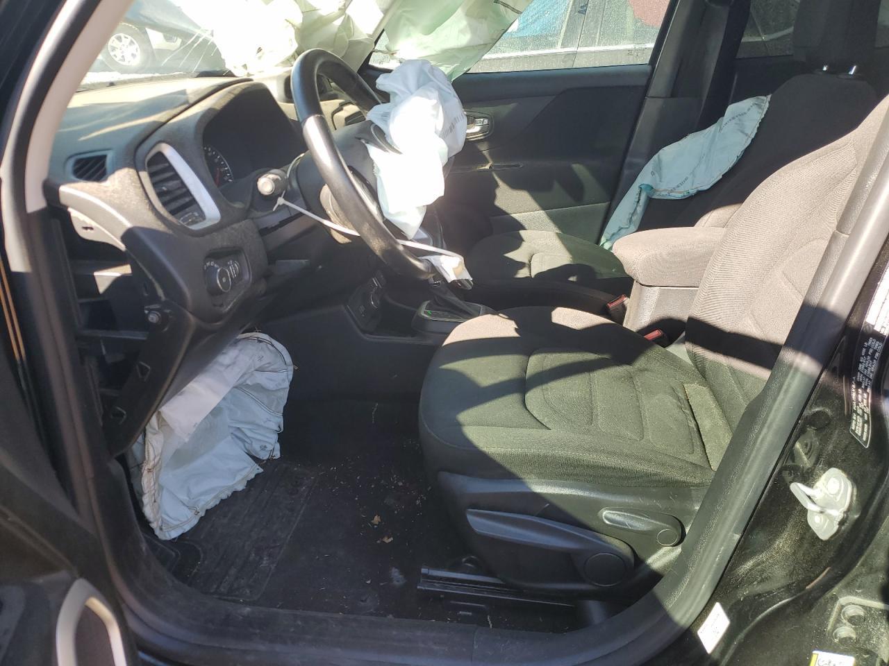 2019 Jeep Renegade Latitude - Image 7