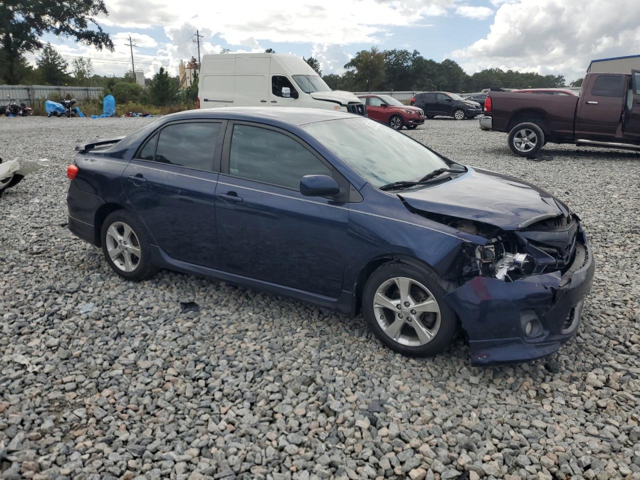 2011 Toyota Corolla S - Фото 4