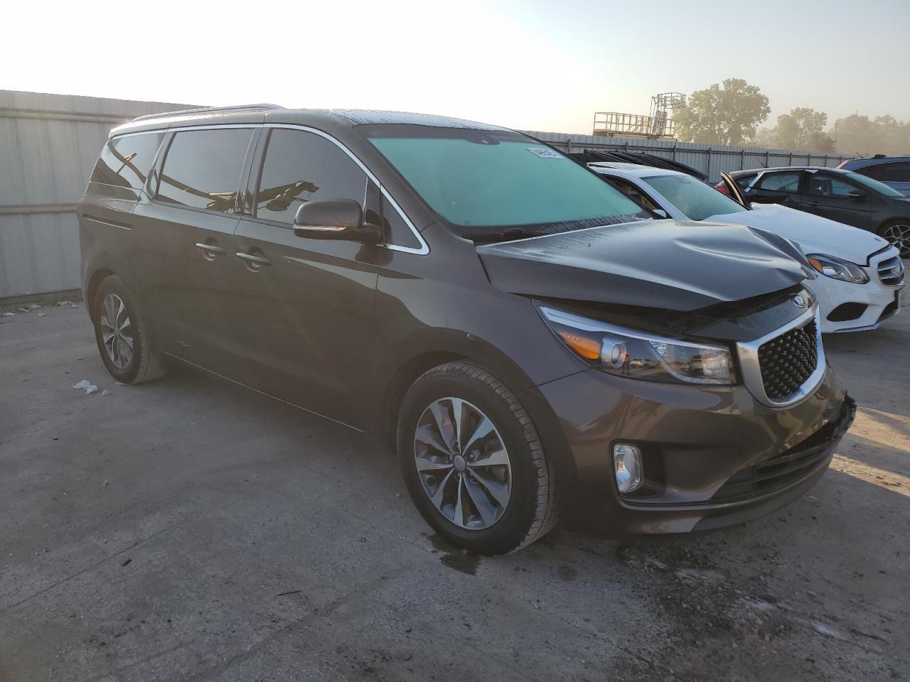 2016 Kia Sedona Ex - Фото 4