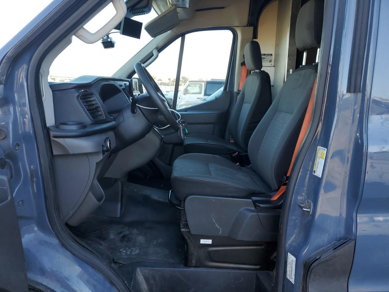 2020 Ford Transit T-250 - Cargo Van - Фото 7