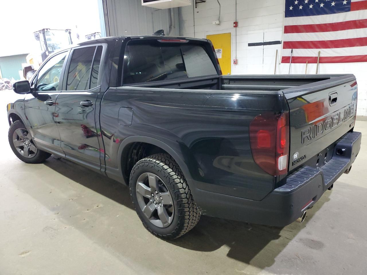 2025 Honda Ridgeline Trail Sport - Image 2