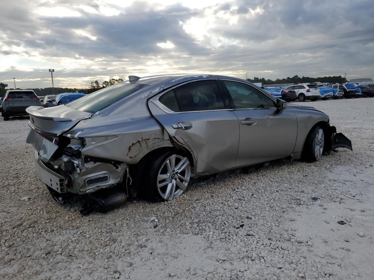 2021 Lexus Is 300 - Фото 3