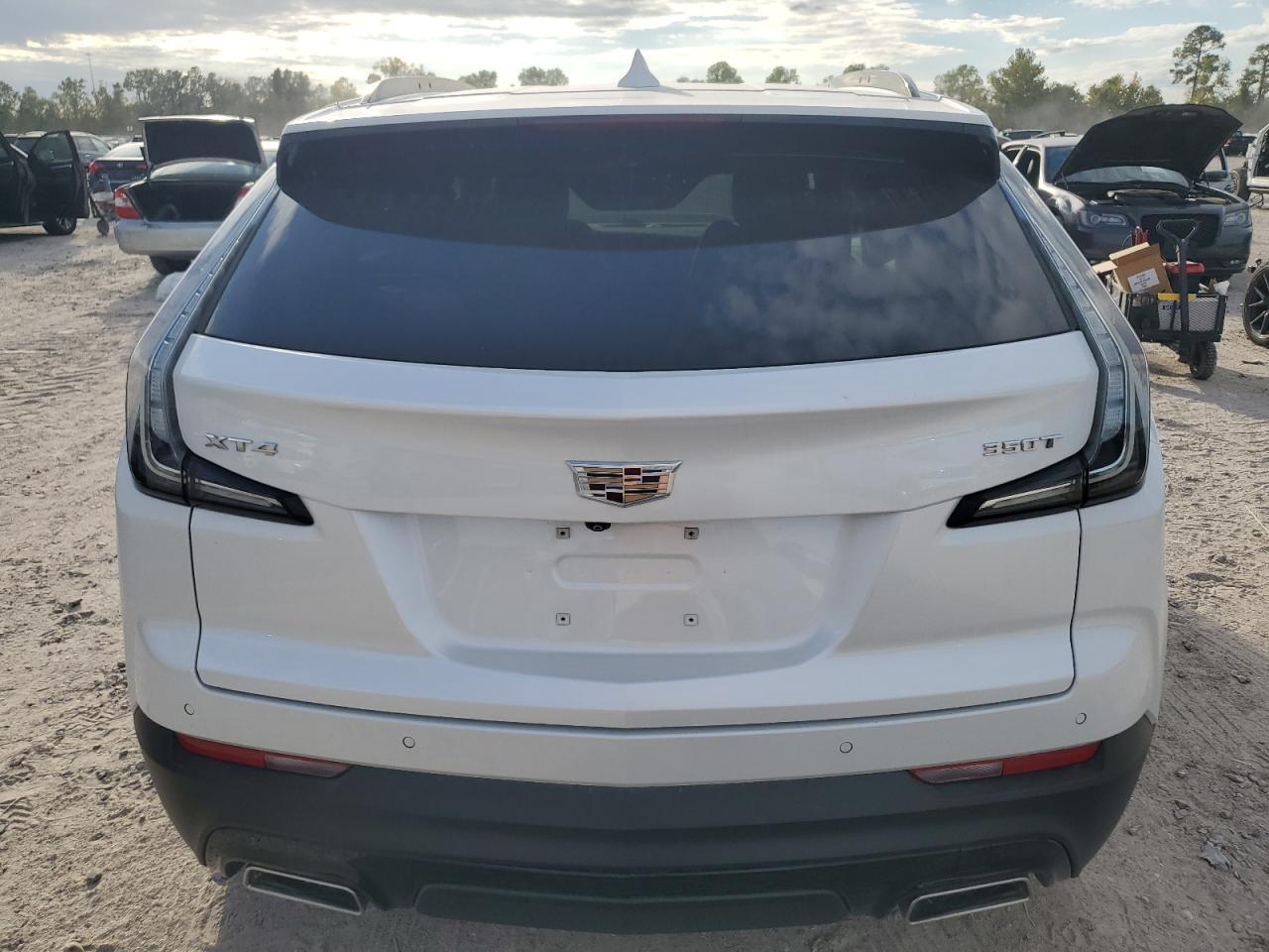 2022 Cadillac Xt4 Sport - Фото 6