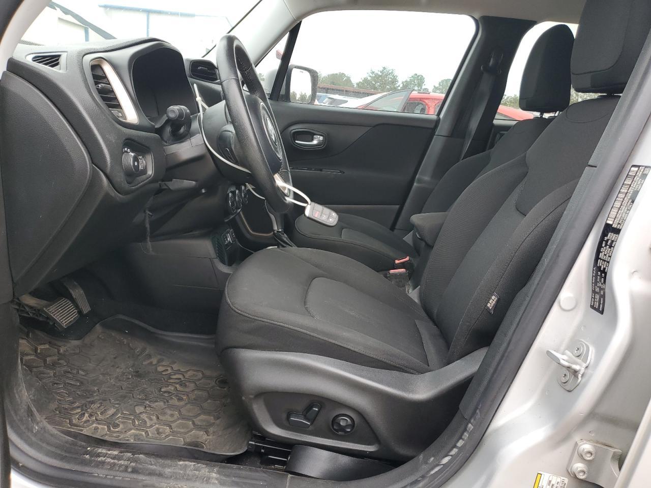 2015 Jeep Renegade Latitude - Фото 7