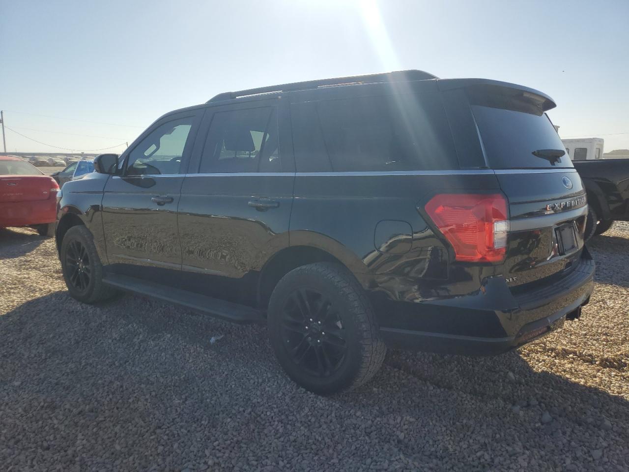 2024 Ford Expedition Xlt - Фото 2