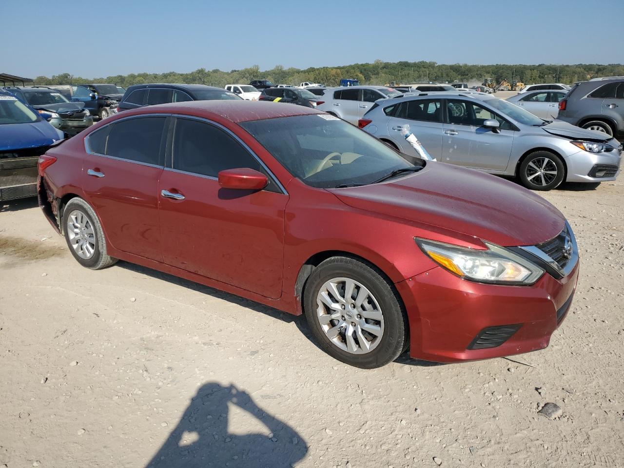 2016 Nissan Altima 2.5 S - Фото 4