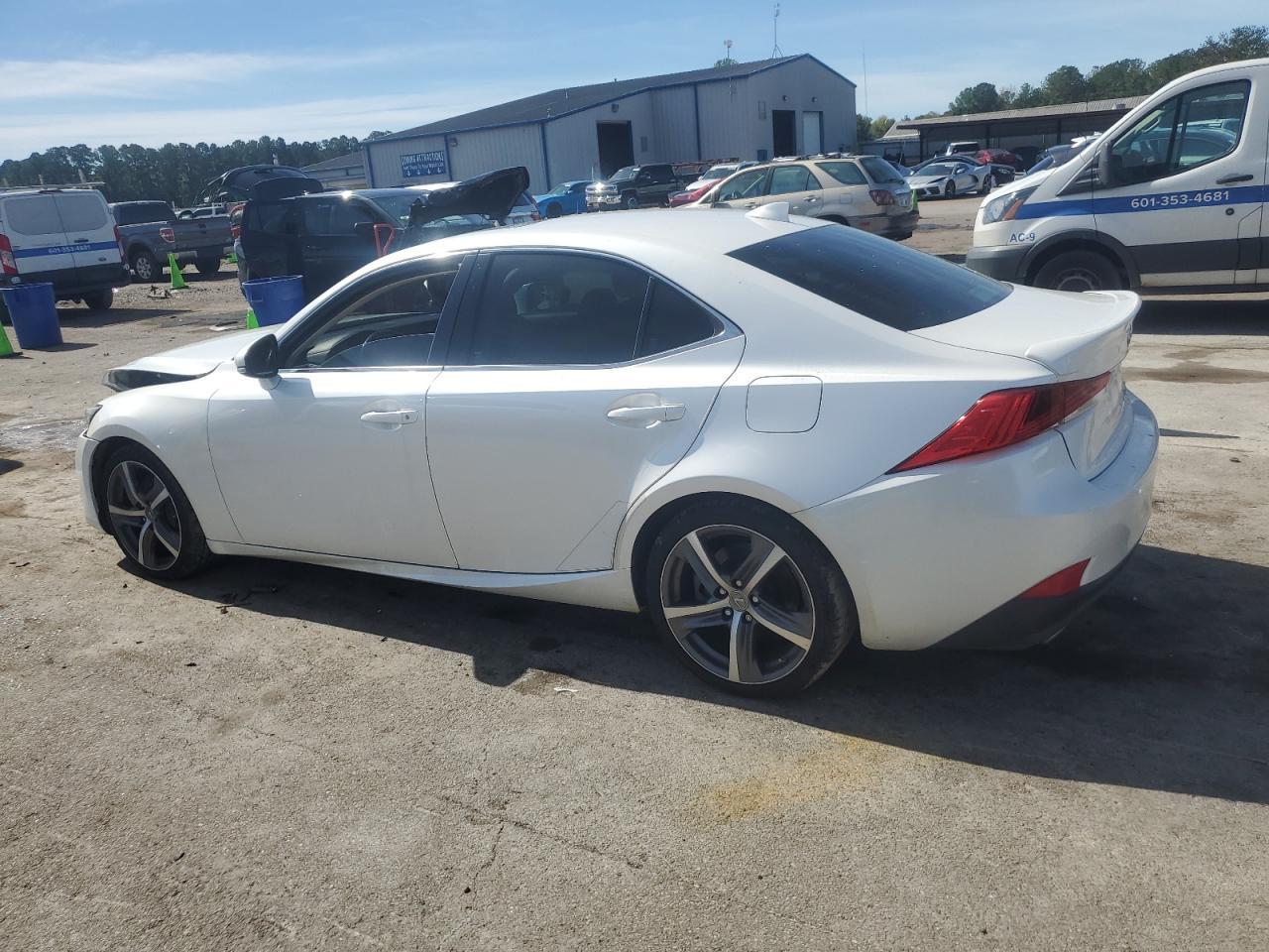 2017 Lexus Is 300 - Image 2