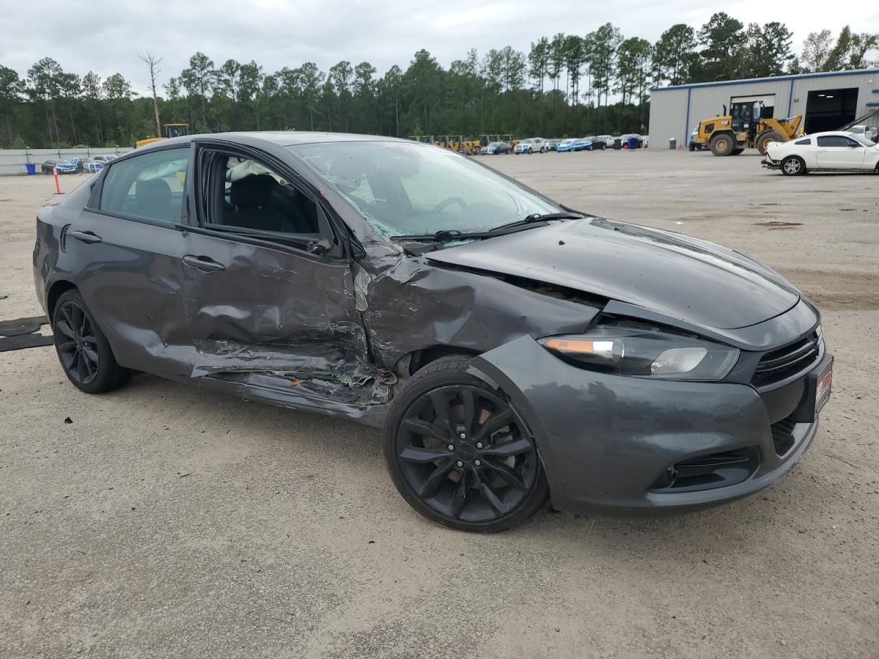 2016 Dodge Dart Sxt Sport - Image 4