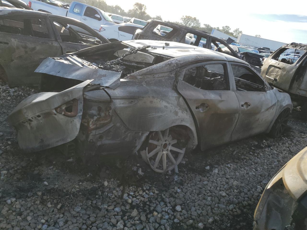 2019 Nissan Maxima S - Image 3