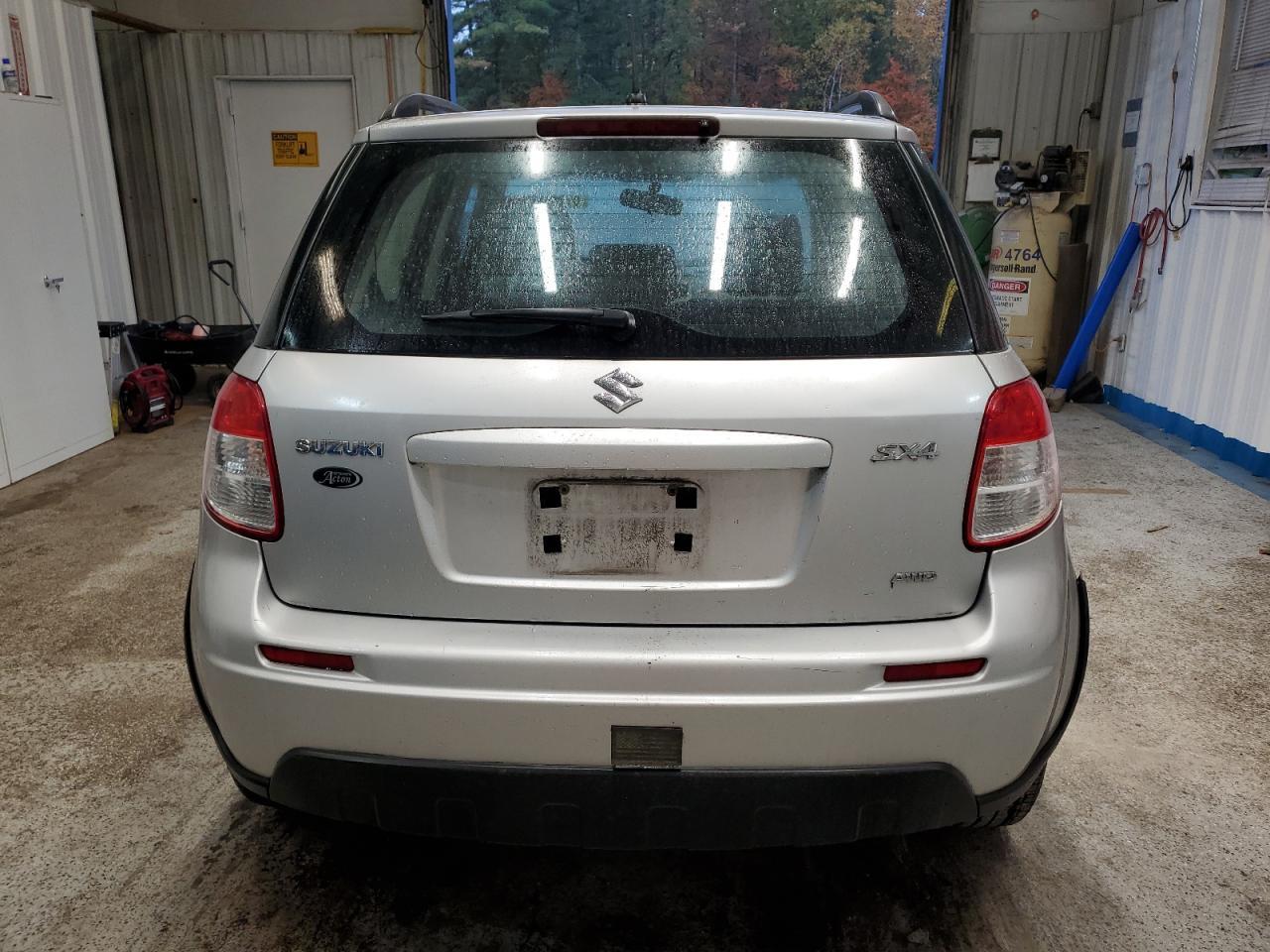 2011 Suzuki Sx4 - Фото 6