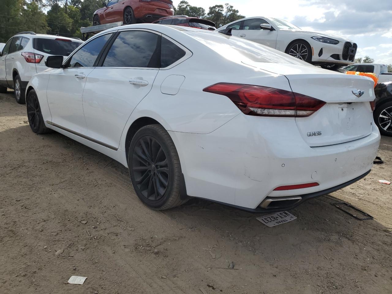 2016 Hyundai Genesis 3.8L - Фото 2