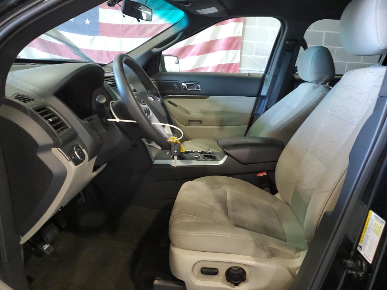2015 Ford Explorer - Image 7