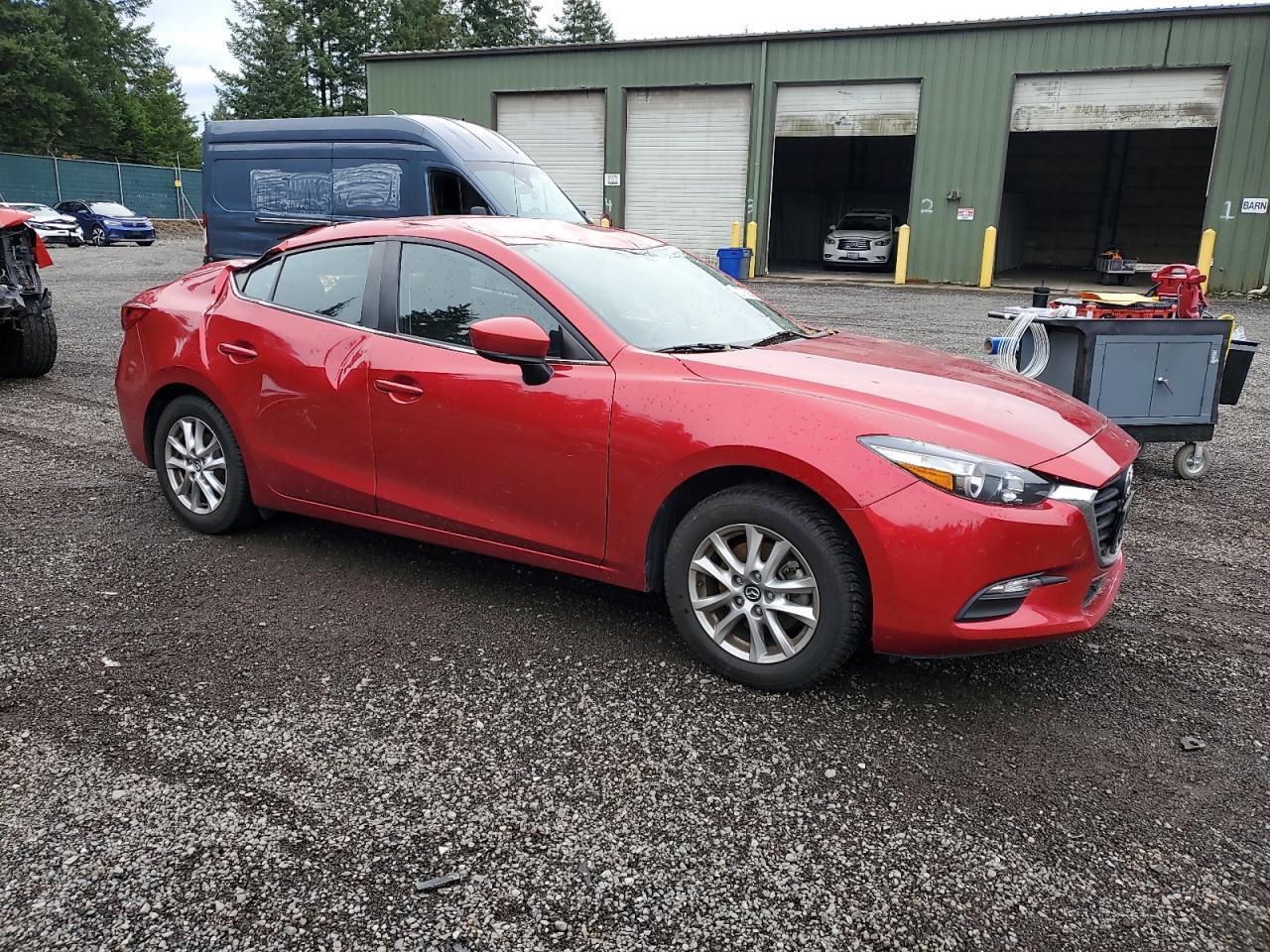 2017 Mazda 3 Sport - Фото 4
