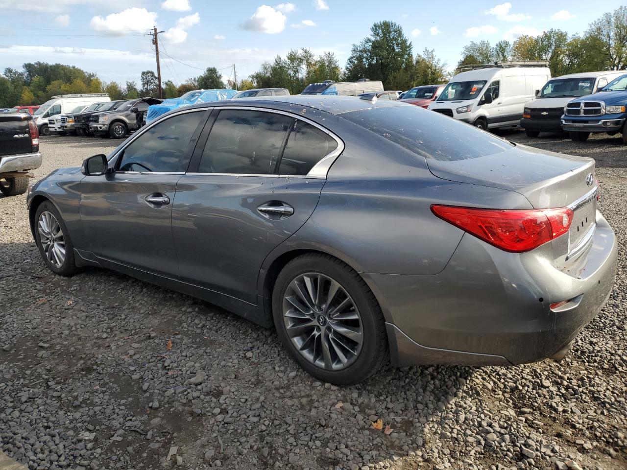 2017 Infiniti Q50 Premium - Image 2