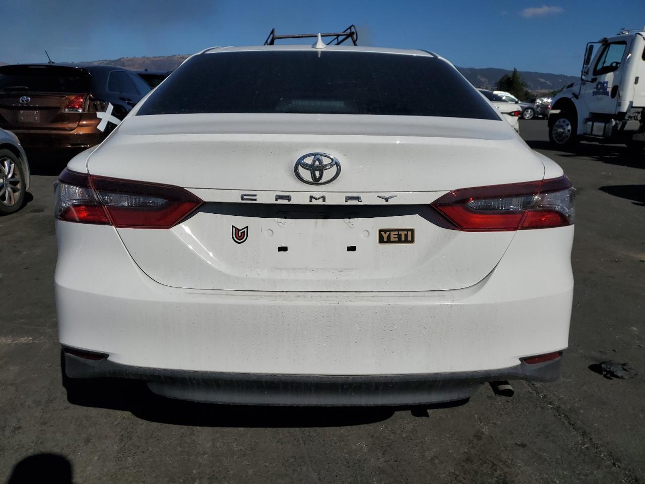 2023 Toyota Camry Le - Image 6