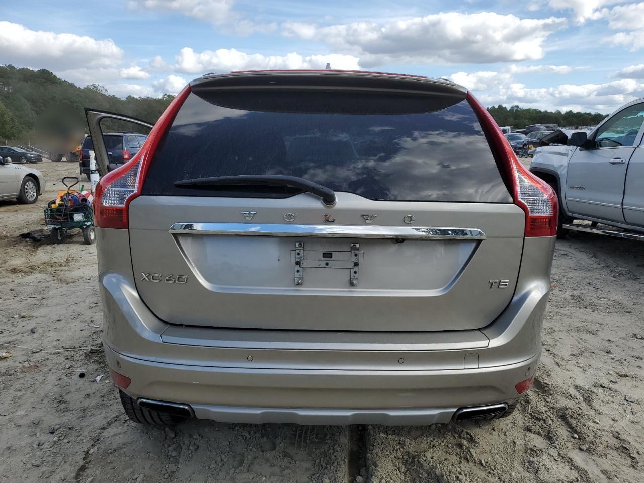 2016 Volvo Xc60 T5 Premier - Фото 6