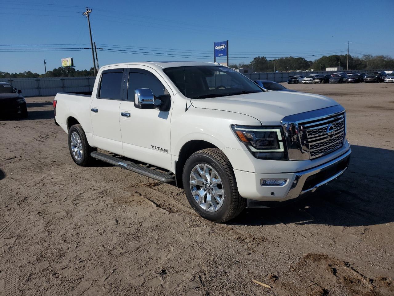 2021 Nissan Titan Sv - Image 4