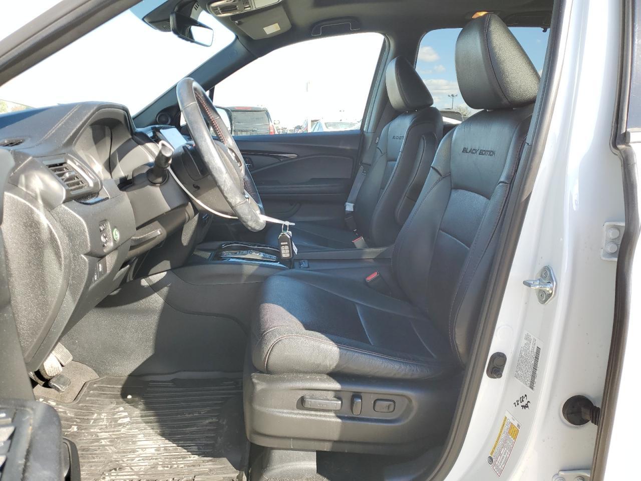 2022 Honda Pilot Black - Image 7