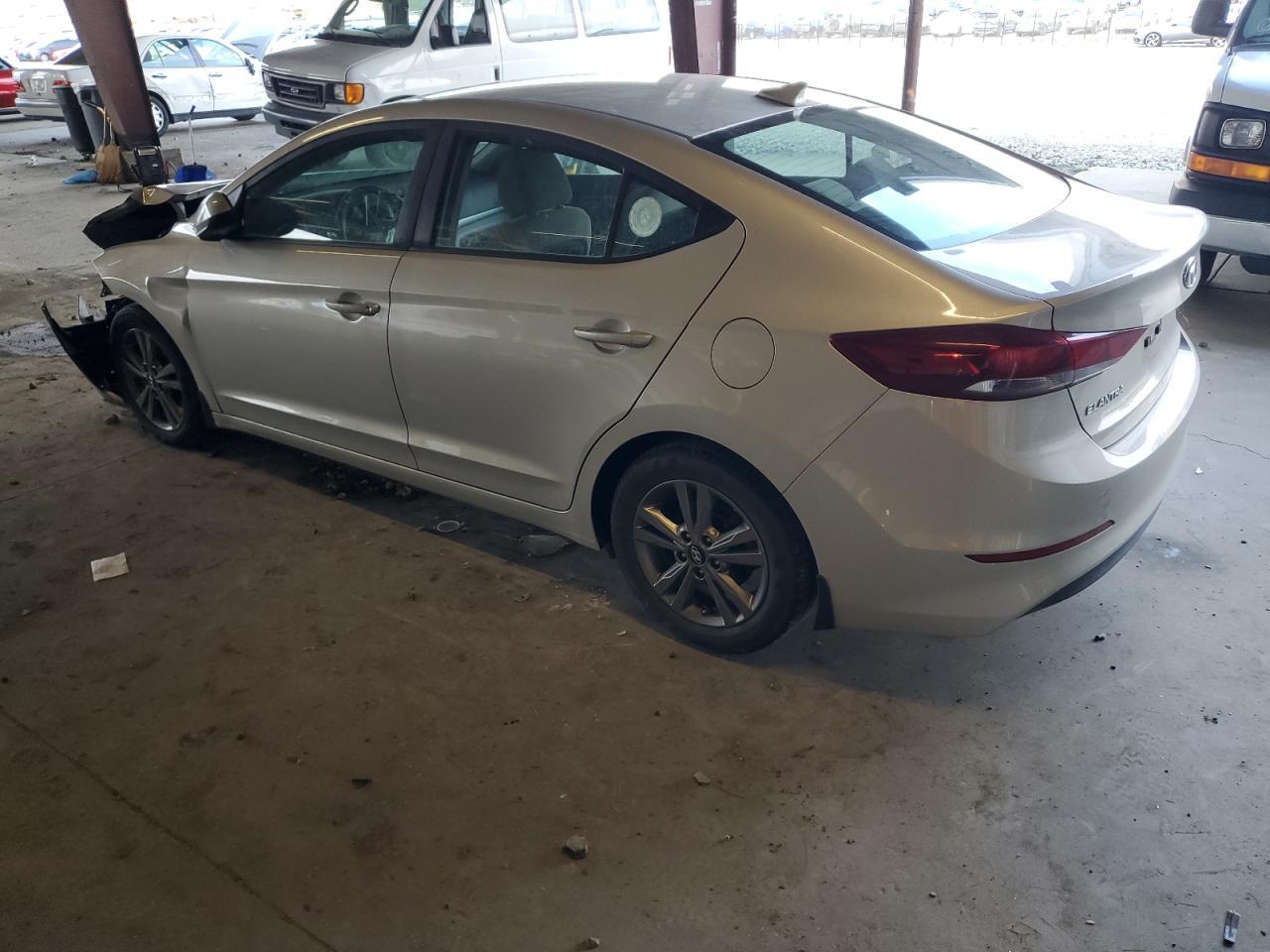 2018 Hyundai Elantra Sel - Image 2